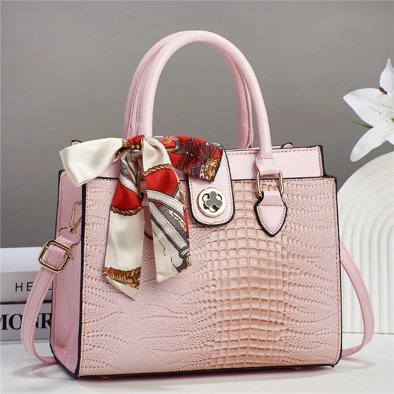 

Light Luxury High-quality Women's Handbag Crocodile Pattern Texture PU Crossbody Bags Fashion Versatile Commuting Shoulder Bag