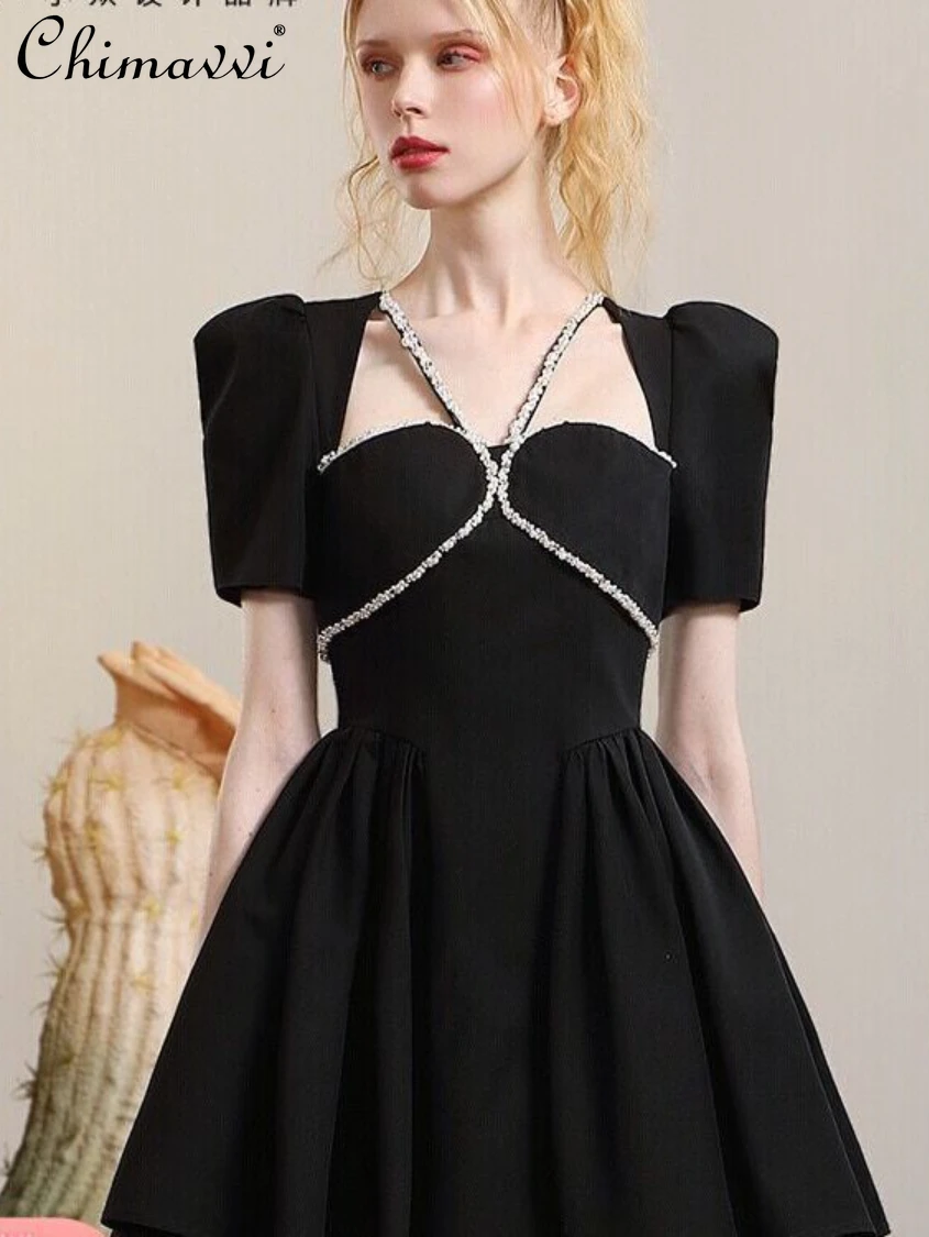 

French Hepburn Style Party Black Dress 2024 Summer New High-End Fashion Elegant Bead Necklace High Waist Slim-fit Mini Dresses