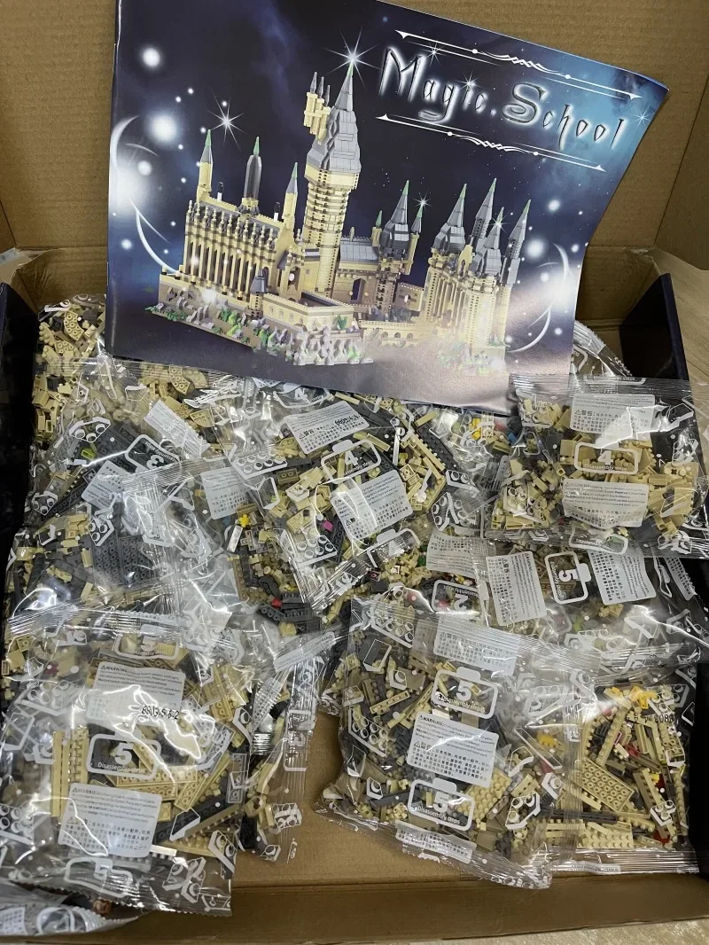 Micro Bricks City Creative Medieval Magic Castle Series School Architecture Mode