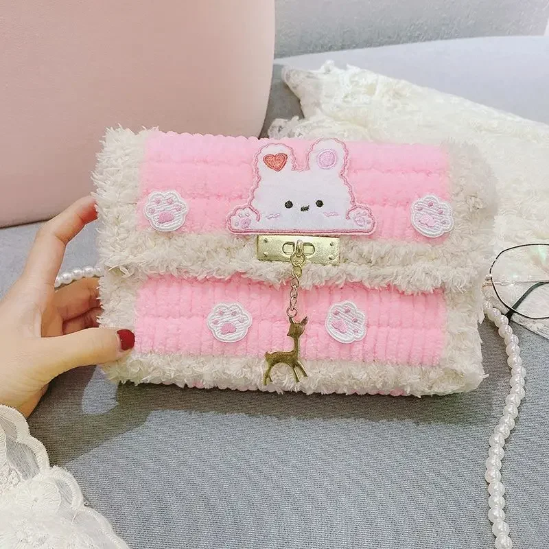 Complete Handcrafted Bag Weaving & Sewing Kit with Latch Hook and Wool Materials
