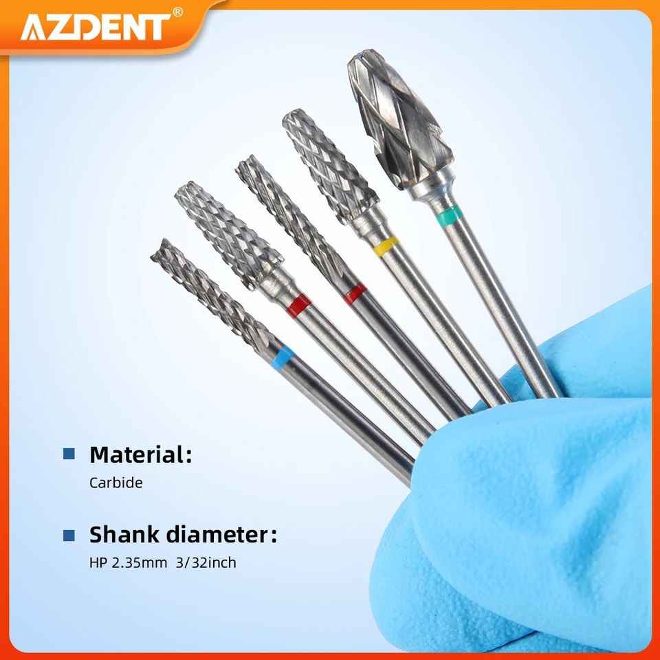 3d Rendono Dei Denti Con Handpiece Dentario E La Spazzola Di Lucidatura Concetto Image144814229