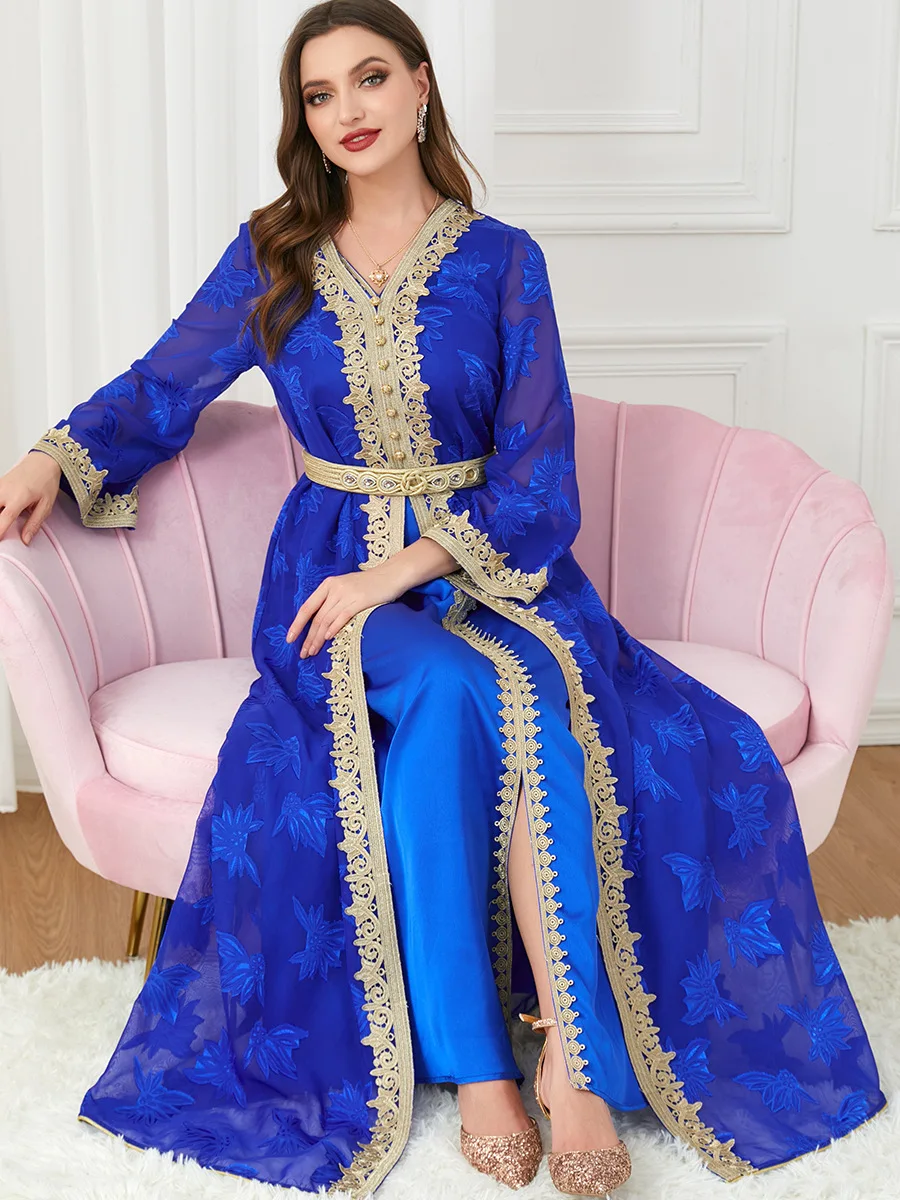 abaya-robe-de-soiree-en-dentelle-arabe-manches-longues-avec-boutons-col-en-v-dubai-2023