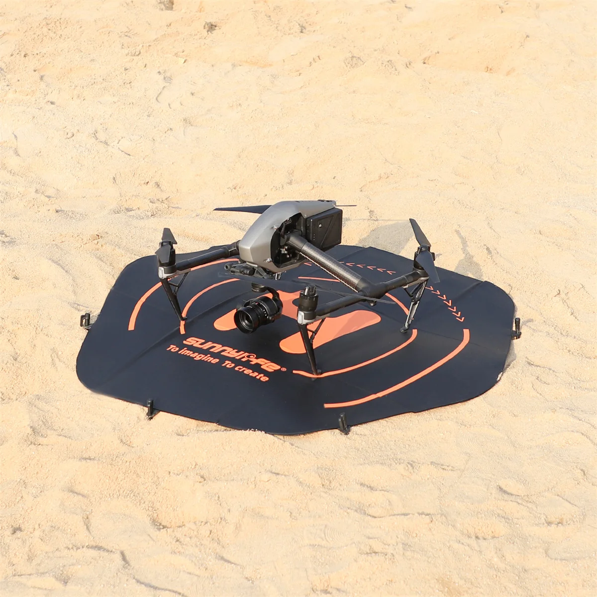 thumbnail image 2 of 110cm Hex Drone Landing Pad - Double Sided Foldable Mat For Inspire 3, Matrice 30, Mavic & Autel EVO II Drones 2 of 11