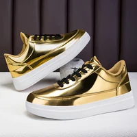 Baskets Homme Designer 2026 en Cuir Verni Or et Noir, Polyvalentes, Semelle Souple, Chaussures de Sport Décontractées, Tailles Grandes 39-47 2