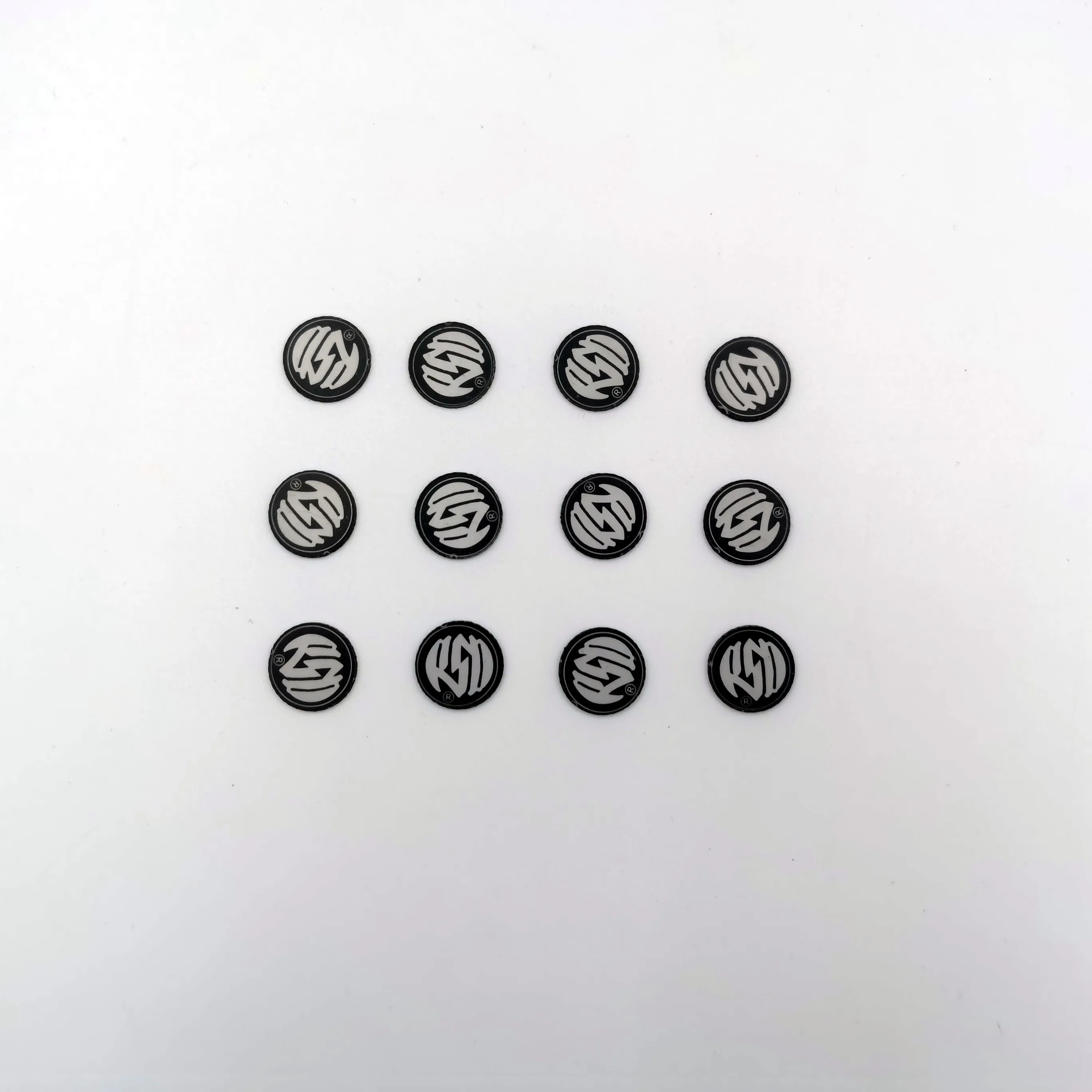 12 PCs New RSD Brand Graphics Sticker Label Round For Harley Sportster XL883 XL1200 48 Dyna Touring Softail