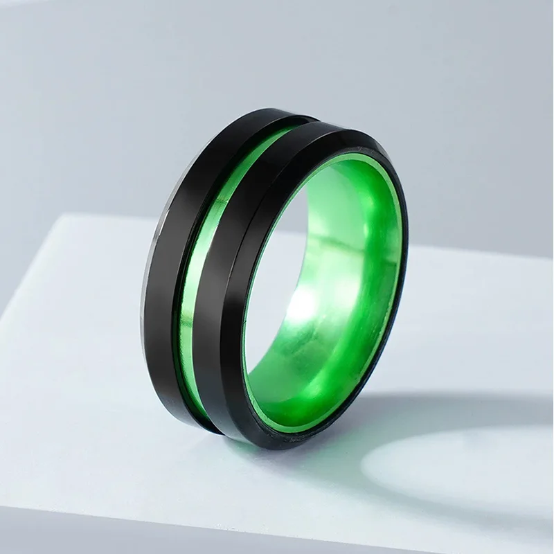 Anillo De Hombre De Tungsteno Con Fibra De Carbono Negra Y