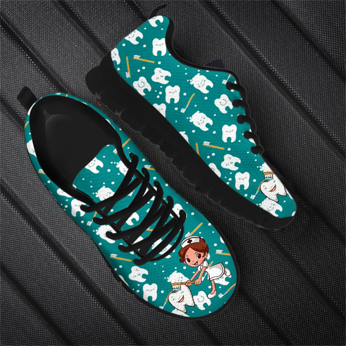

Funny Teeth Cartoon Nurse Female Flat Shoes Medical Brand Design Autumn Lace-up Light Sneakers Fashion Mesh Shoes Breathable