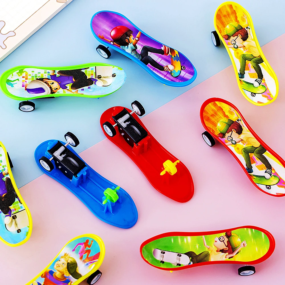 Party Toys Toy Gift Filler Mini Kids Pull Back Scooter Toys Children Birthday Party Favors Boys and Girls Pinata Fillers Gift Bag Carnival Prizes 12/30Pcs