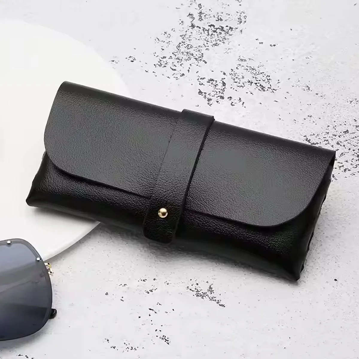 Men's and Women's Classic Glasses Bag Protective Cover Men's and Women's Portable Sunglasses Reading Glasses Case Accessories