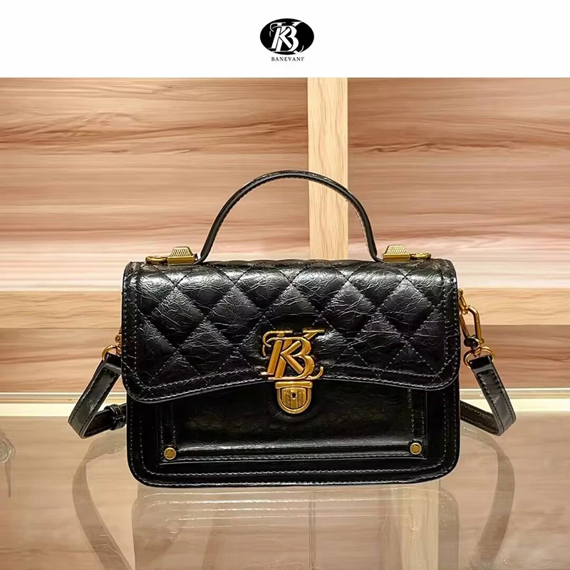 حقائب يد نسائية جديدة ذات جودة عالية، تتميز بتصميم...