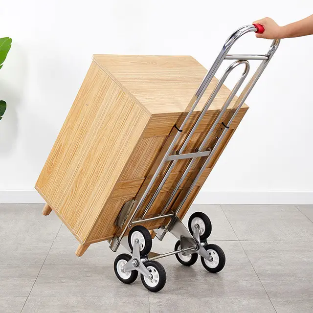 Kézzel Borított Kocsi Felmászó Lépcsőn Felfelé A Hatkerekű Háztartás Összecsukása - Image 6