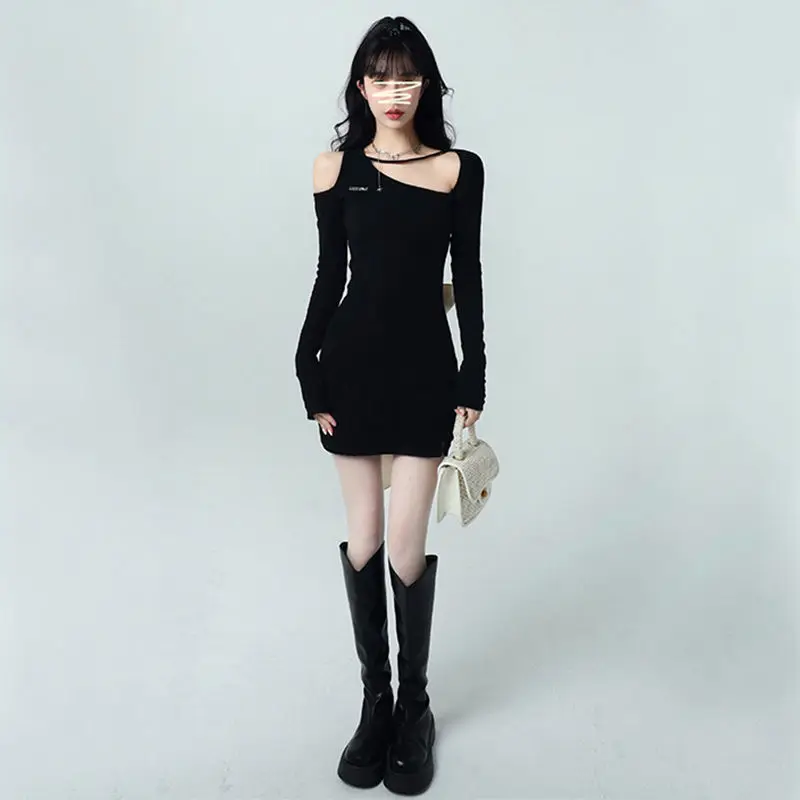 

Bow Dress Spring and Autumn 2024 New Women's Fashion Design Feeling Small and Small Backless Spicy Girl Tight Wrapped Hip Skirt