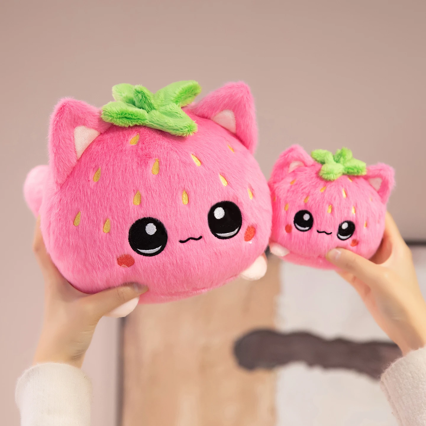 Cute Strawberry Cat Plush Pillow Cat Enthusiast Fun Home Decoration Children's Friends Birthday Christmas Valentine's Day Gift