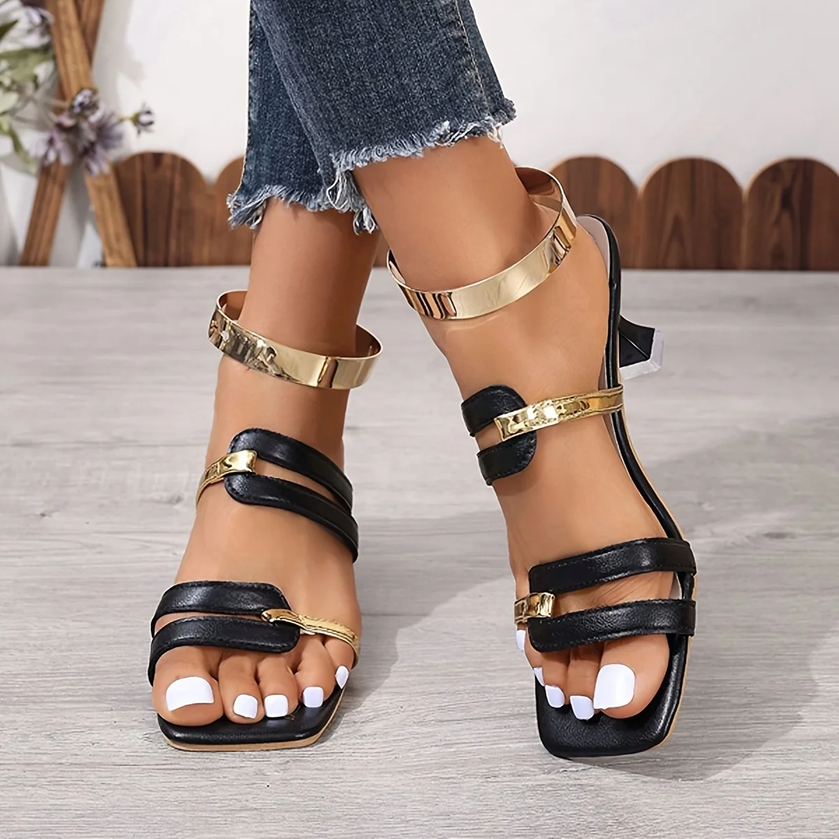 Plus Size New Color Matching Fishmouth Beach Slippers Women Summer Non-slip Slippers Women Shoes Fashion Chain Messenger Bag 6