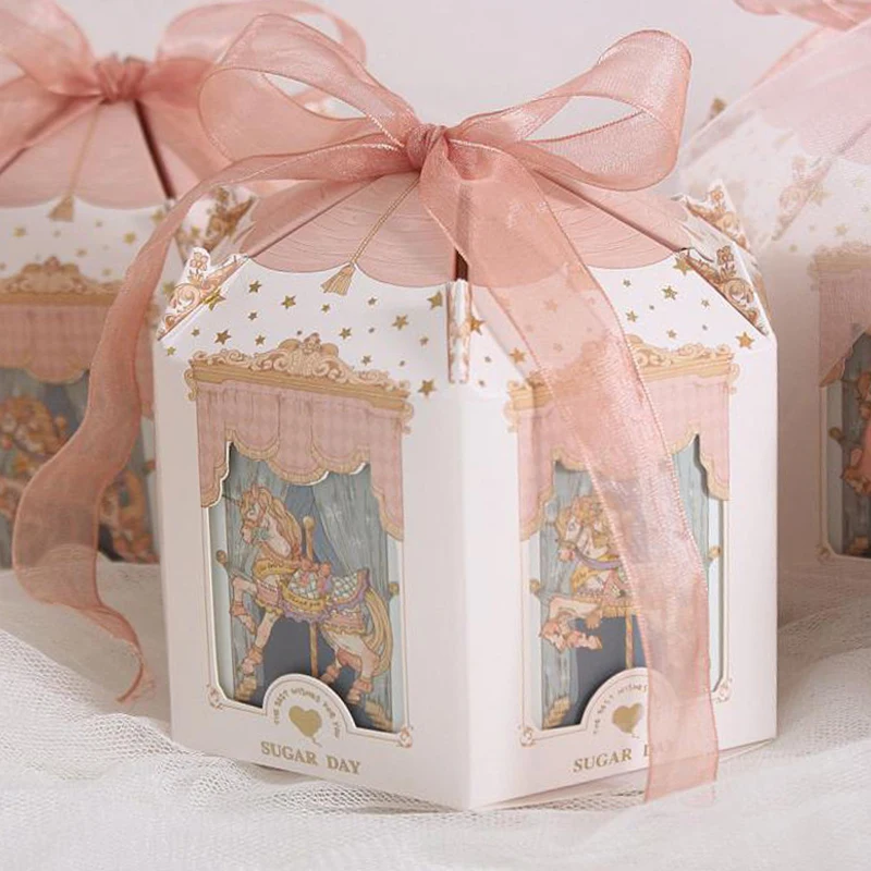 

3pcs Carousel Paper Gift Box Wedding Favors And Gifts Party Baby Shower Candy Packaging Birthday Party Decorations Present Boxes