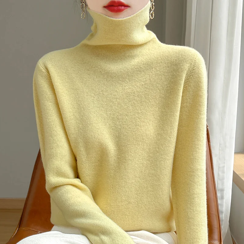 VogeLuxe | Women’s Bold Line Turtleneck Sweater