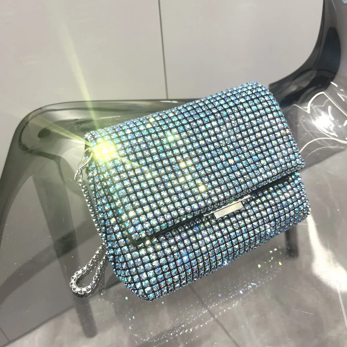 Diamond Crossbody Shoulder Bag Women Small Handbag Clutch Fashion Retro Pillow Hobos Bag Lady PU Leather Shiny Party Tote Purse