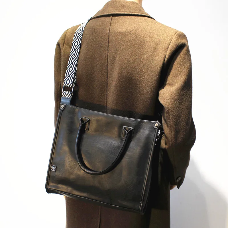 Shoulder Bag Casual Large-Capacity Crossbody Bag Young Men's Portable Document Commuter Computer Bag