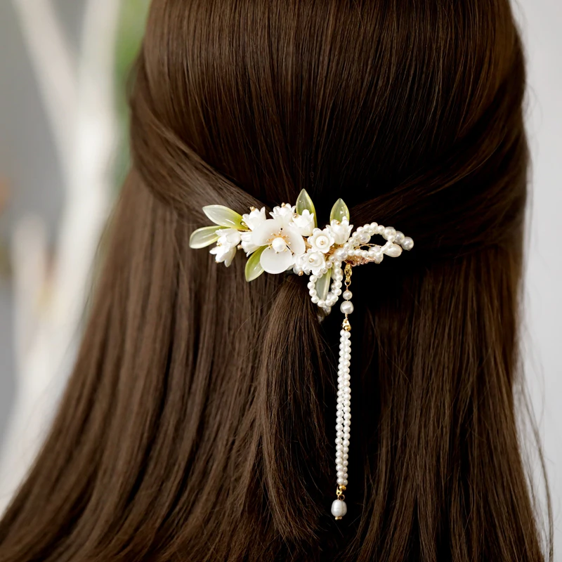 FXLRY Original Handmade Natural Pearl Elegant Lily Of The Valley Flowers Hairpin Side Clip Women``s Side Clip Headdr
