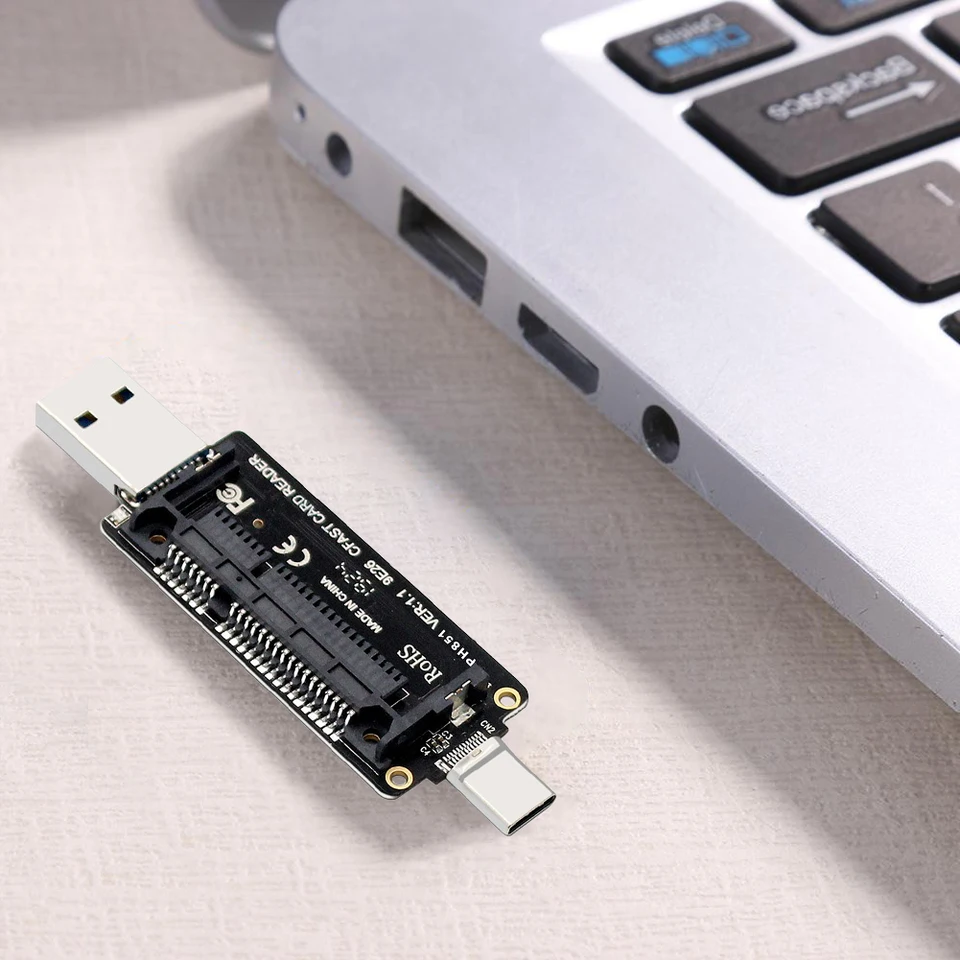 Portable CFast Memory Card Reader USB3.1 Type-C