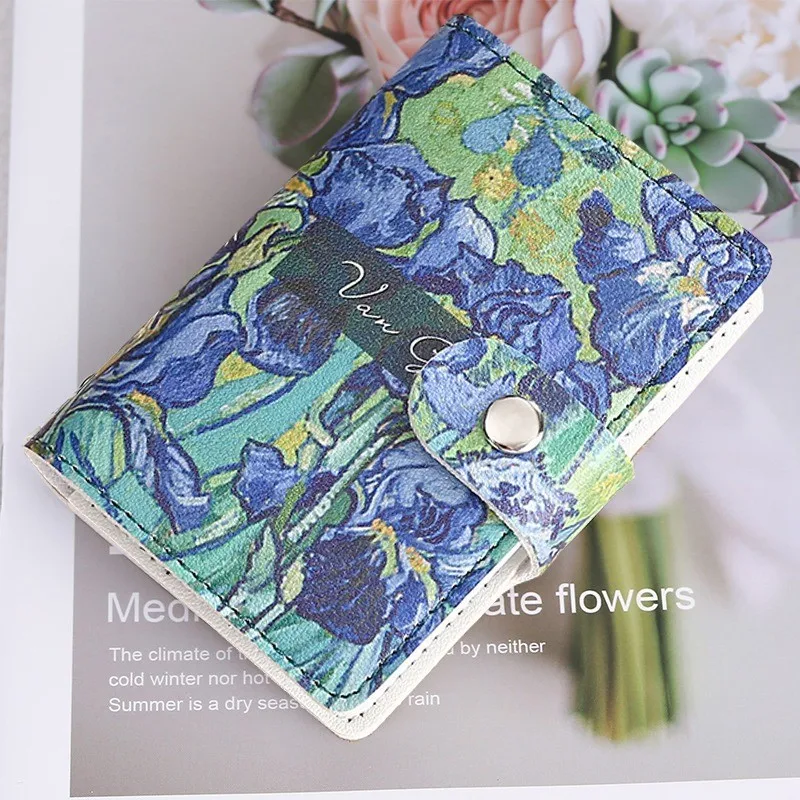 Elegant Floral Cardholder with Ample Slots