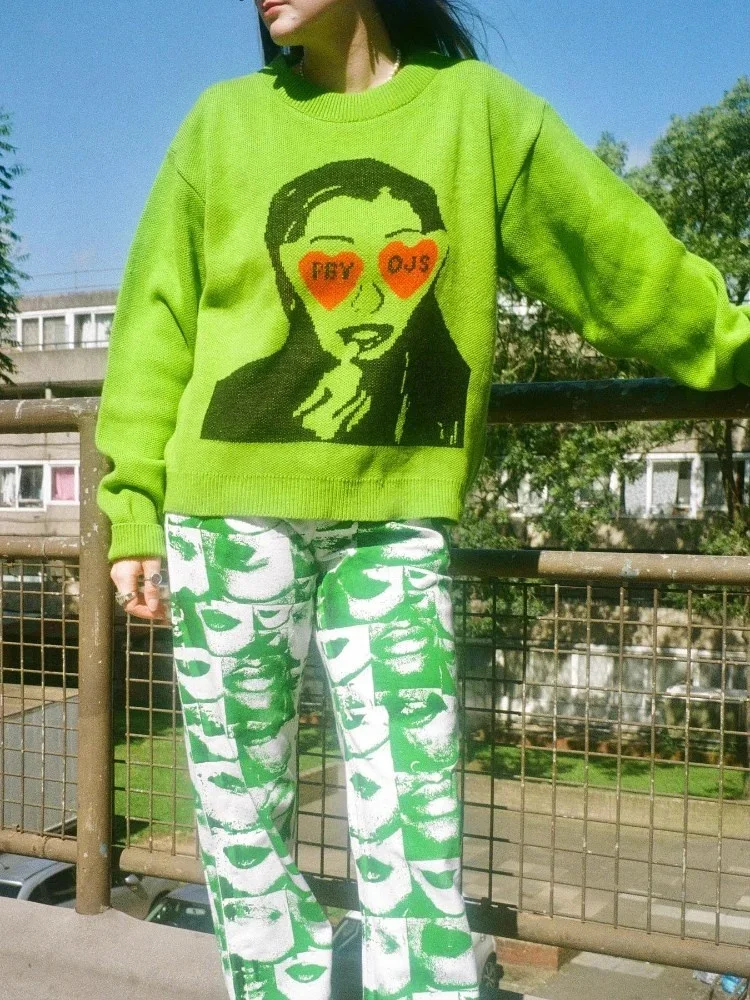 

Y2K clothes Loose Sweater Men Women Harajuku Girl pattern Vintage Knitted Sweater goth Unisex Pullover Streetwear Halloween emo