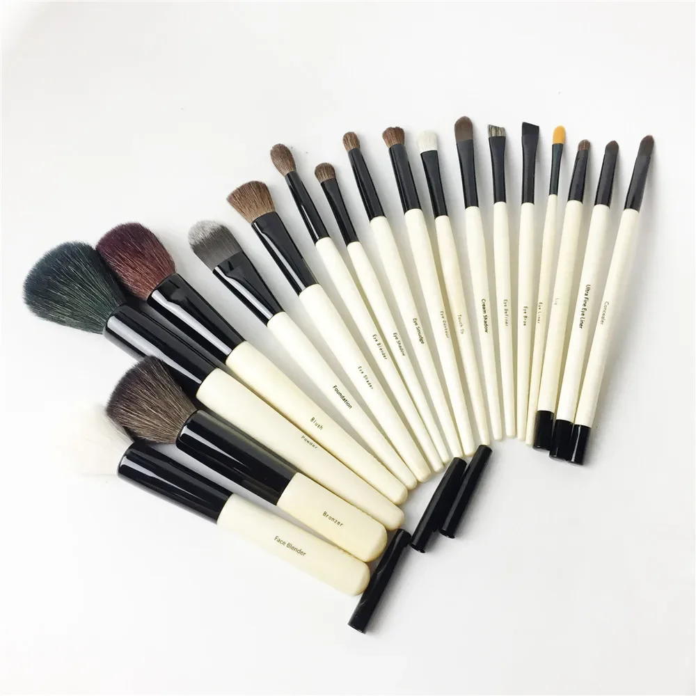 18-Brushes 완벽한 메이크업 브러쉬 세트 품질 나무 손잡이 화장품 브러쉬 키트 뷰티 우드 메이크업 브러쉬