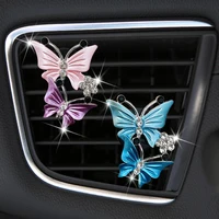 Clip de décoration de parfum de sortie de climatisation de voiture, Clip de décoration de Purification d'air Double papillon Double couleur pour intérieur de voiture 1