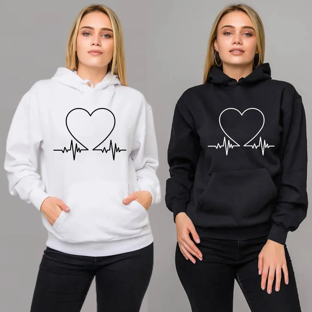 

2023 New Hoodies Women Heart Printed Hooded Sweatshirts Long-sleeved Pullover Tops Female Autumn and Winter Harajuku Blouse