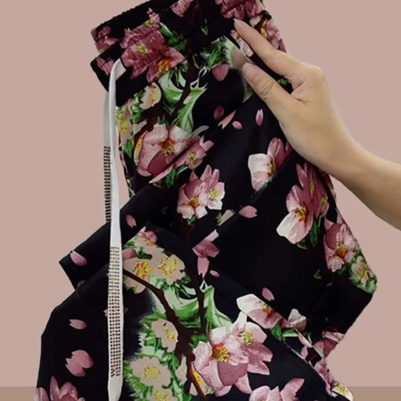 Summer New Ice Silk Korean Women's 2024 Panel Elasticized Drawstring Pocket Printing Fashion Loose Strap Versatile Casual Pants
