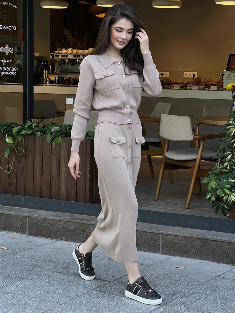 Conjunto de 2 piezas de punto con solapa y falda larga para mujer, moda de retazos, conjuntos ajustados de cintura alta, ropa de calle, conjuntos de falda larga de otoño para mujer