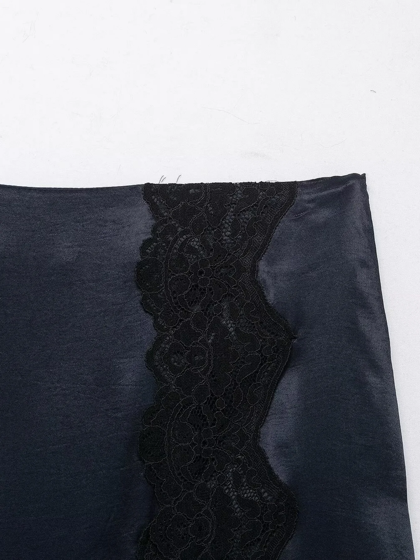 Women Solid Lace Asymmetry Skirt Female Fashion Side Zip Up Short Skirts Lady Summer Chic High Waist Elegant Party Mini Skirts