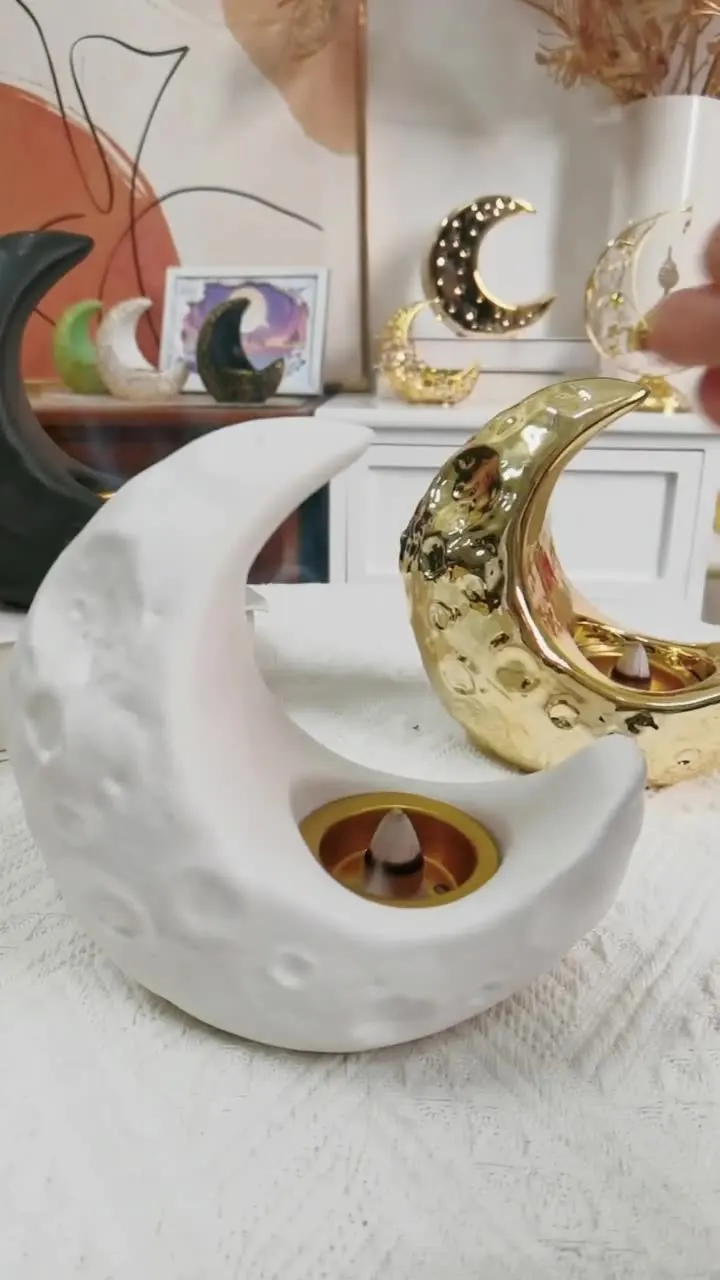 

Moon Ceramic Incense Burner Middle Eastern Arabian Festival Aromatherapy Burner Ornament Light Luxury European Living Room Deskt