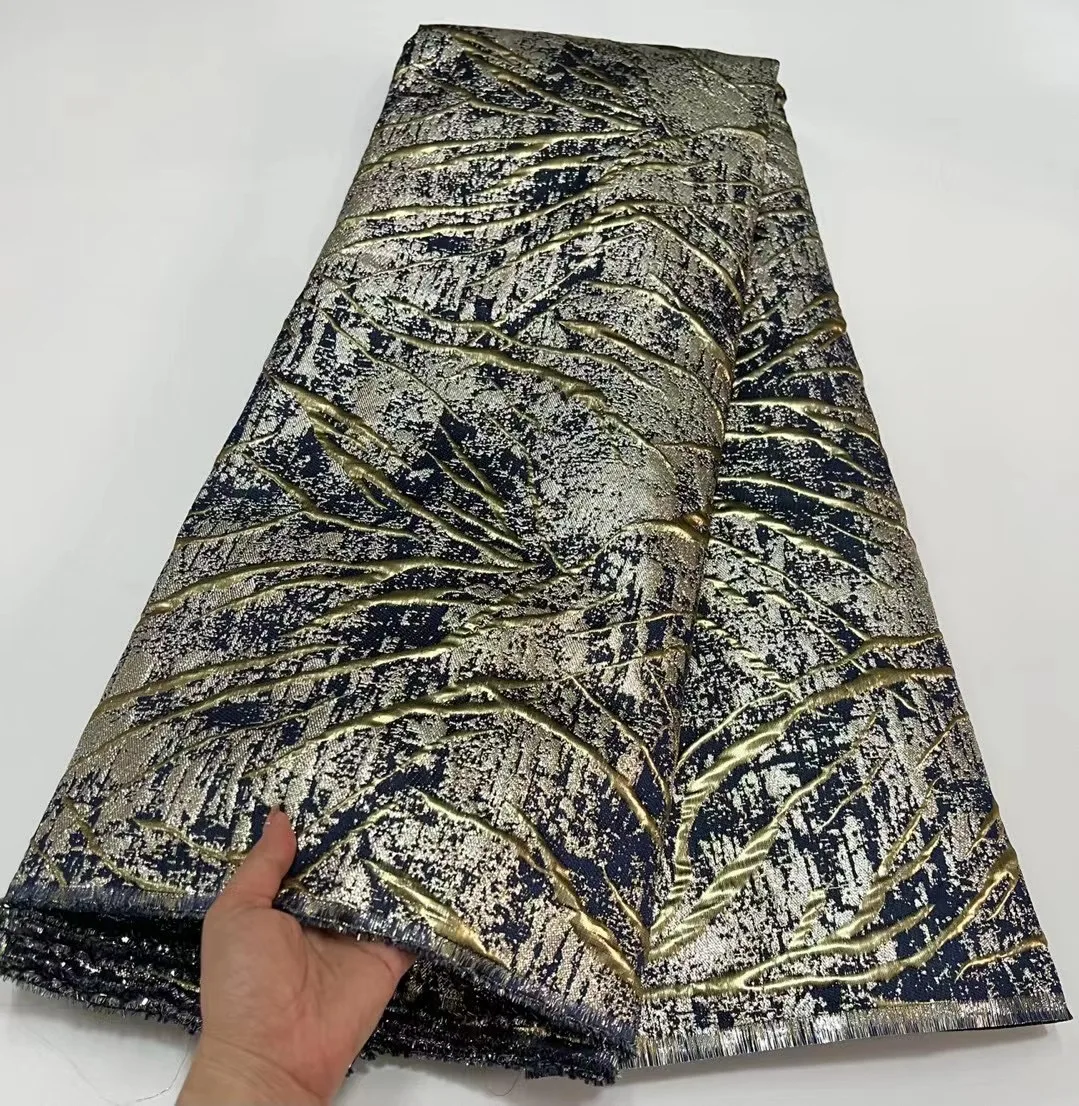 

2023 African Jacquard Embroidery Lace Fabric High Quality French Brocade Gilding Lace Fabric Nigerian For Wedding Party Dresses