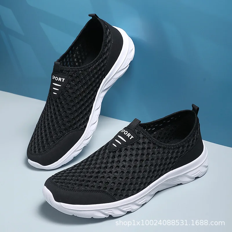 2024 Lightweight Men Casual Shoes Breathable Slip on Male Casual Sneakers Anti-slip Men's Flats Outdoor Walking Shoes Size 39-46
