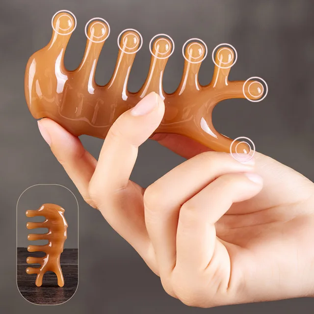 얼굴 리프팅에 활력을 불어넣는 구아샤 수지 스크래핑 마사지