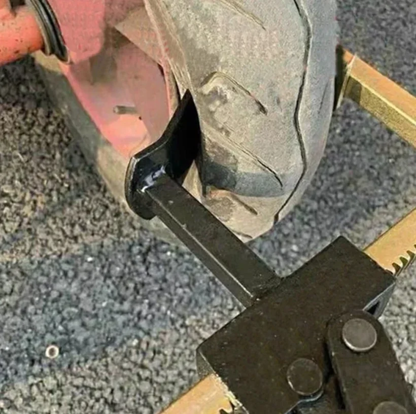 Tire Dismantling Machine Vacuum Tire Changer Manual Operation Changing Machine Remove Tool