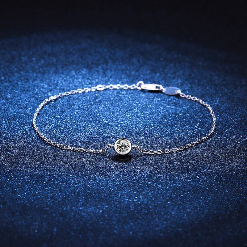 0.3 캐럿 Moissanite 버블 참 팔찌 백금 도금 여성을위한 행운의 프랑스 스타일 쥬얼리