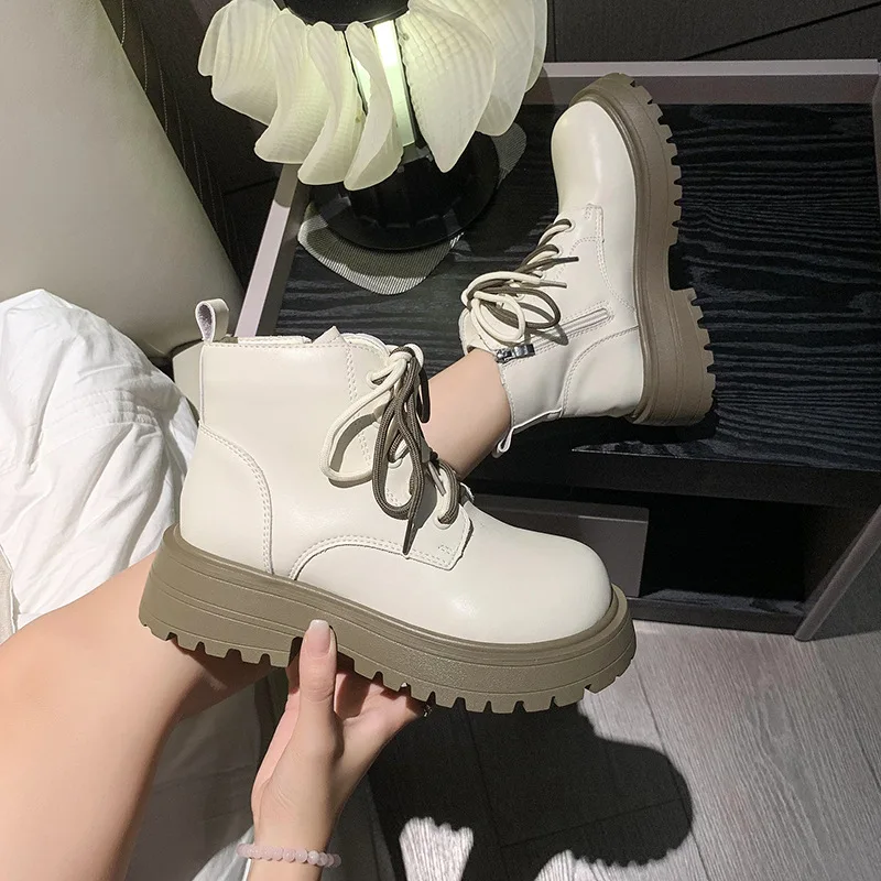 Platform Women Boots Thick Bottom Woman Shoes Classics Boots Fashion Ankle Boots Ladies Casual Loafers Female Shoes 2023 New