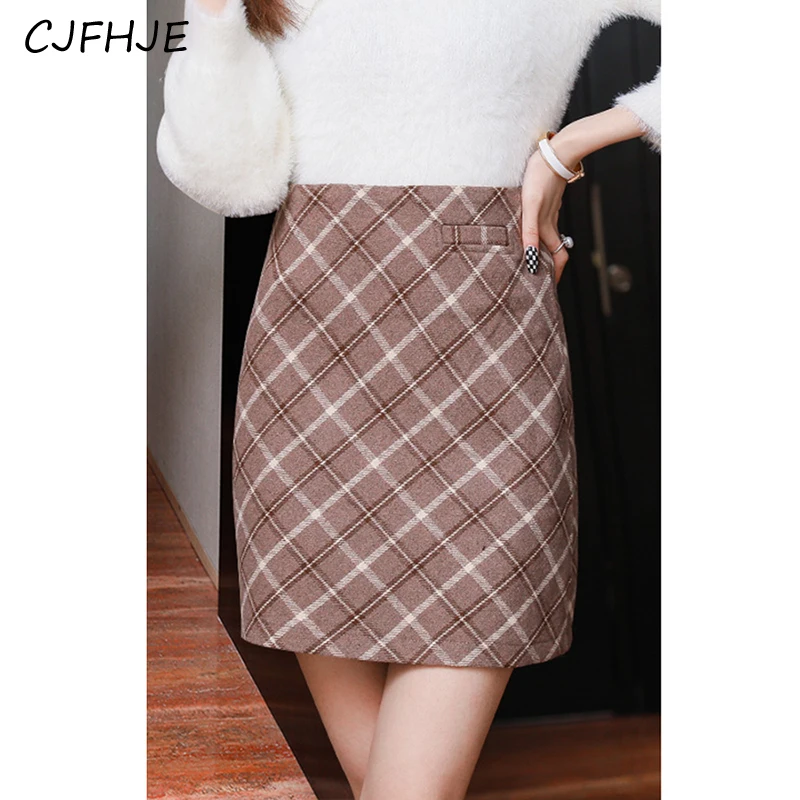 

CJFHJE Summer New Fashion Women's Plaid Woolen Half Skirt Korean Retro Elegant Versatile Women High Waisted Short A-line Skirt