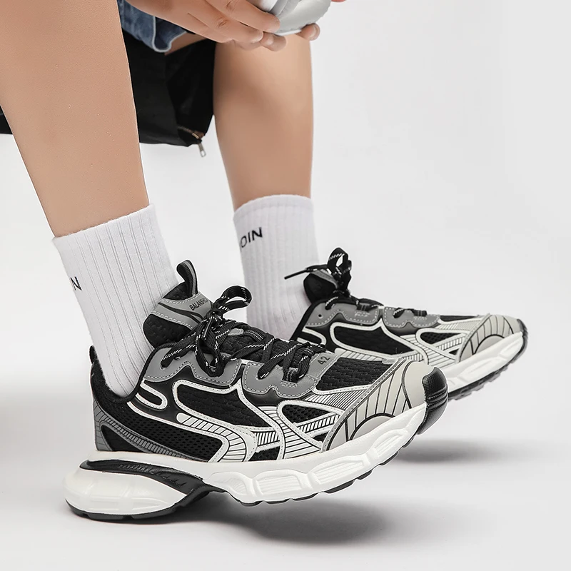 Unisex Fashion Casual Shoes Men Women Designer Replica INS Stylish Das Shoes for Couples Male Female High Quality Sneakers 2023