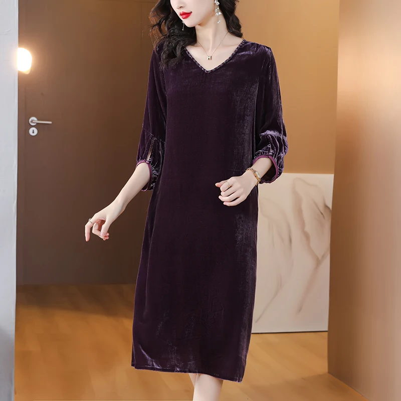 2023 Autumn/Winter New Beaded V-Neck Purple Silk Velvet
