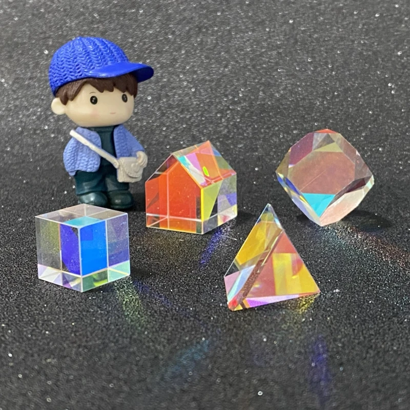 

4-piece set cube polyhedron pyramid small house combination decompression artifact prop combined color prism sun catcher
