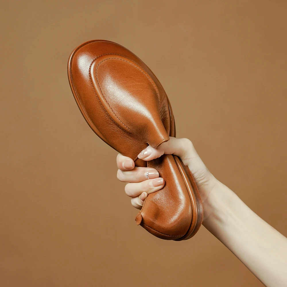 New Women Spring Summer Shoes Fashion Designer Leather Loafers Slip-On  Casual Flats Ladies Round Toes Luxury Short Heels Black