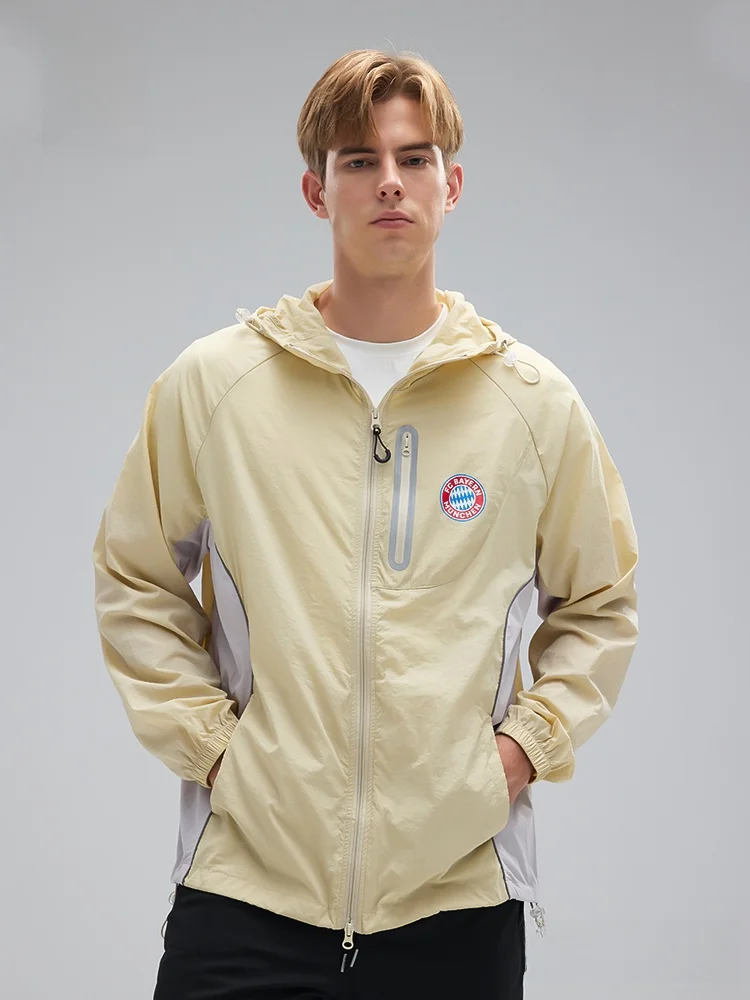 바이에른 뮌헨 축구 클럽 베이지색 자외선 차단 후드 재킷 긴 소매 캐주얼웨어 야외 스포츠 레저 유니섹스 코트