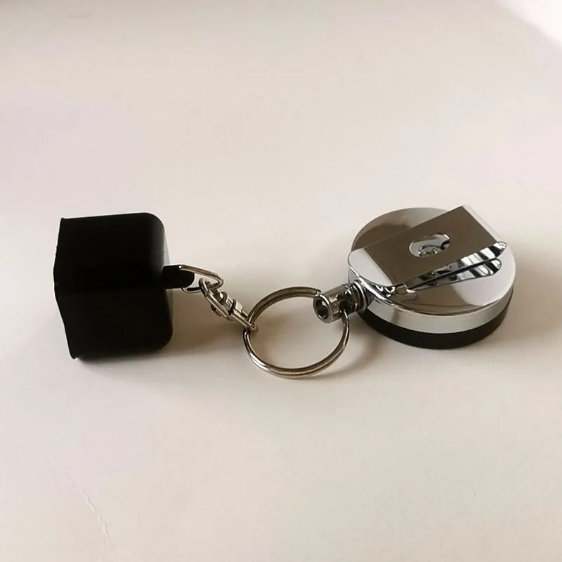 thumbnail image 2 of Queilt Billiards Snooker Pool Cue Chalk Holder Retractable Drawing Belt Clip Snooker Practical Tool 2 of 13