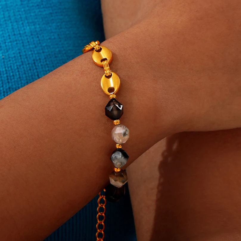 

Women Stainless Steel Necklace and Bangle Set Nature Stones Pig Nose Design Casual Collar Chain Charm Jewelry