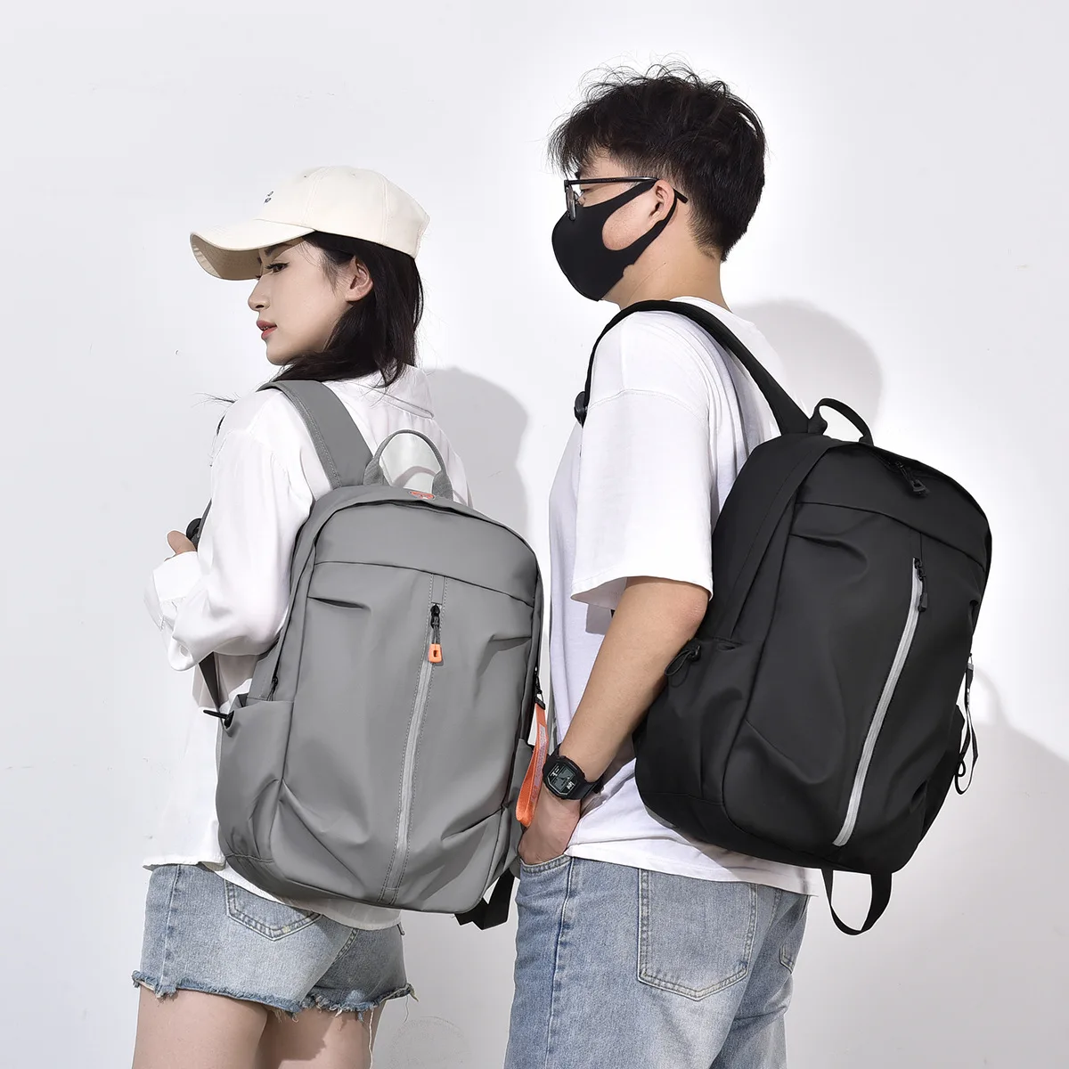 Outdoor Simple 15.6 Inch Backpack New Versatile School Bag Business Men and Women Large Capacity Fashion Backpack