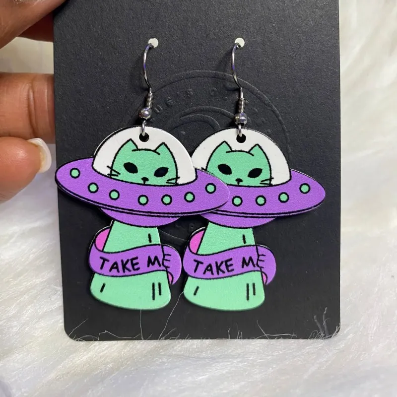Saturn Earrings Funny Mouth Alien Dangle Hook Earrings Acrylic Novelty Weird Drop Earring Fake Huggie Hoops For Women Alien Dress