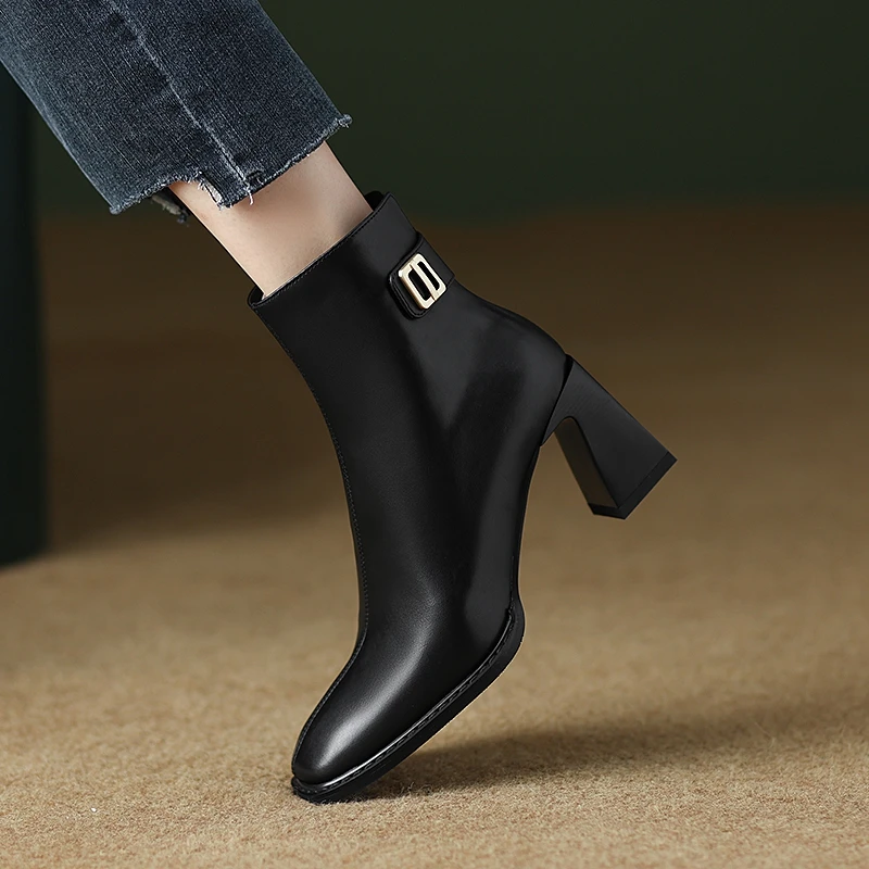 Women's New Autumn/Winter Square Head Metal Accessories Genuine Cowhide High Heel Zipper Size Retro Chelsea Calf Short Boots